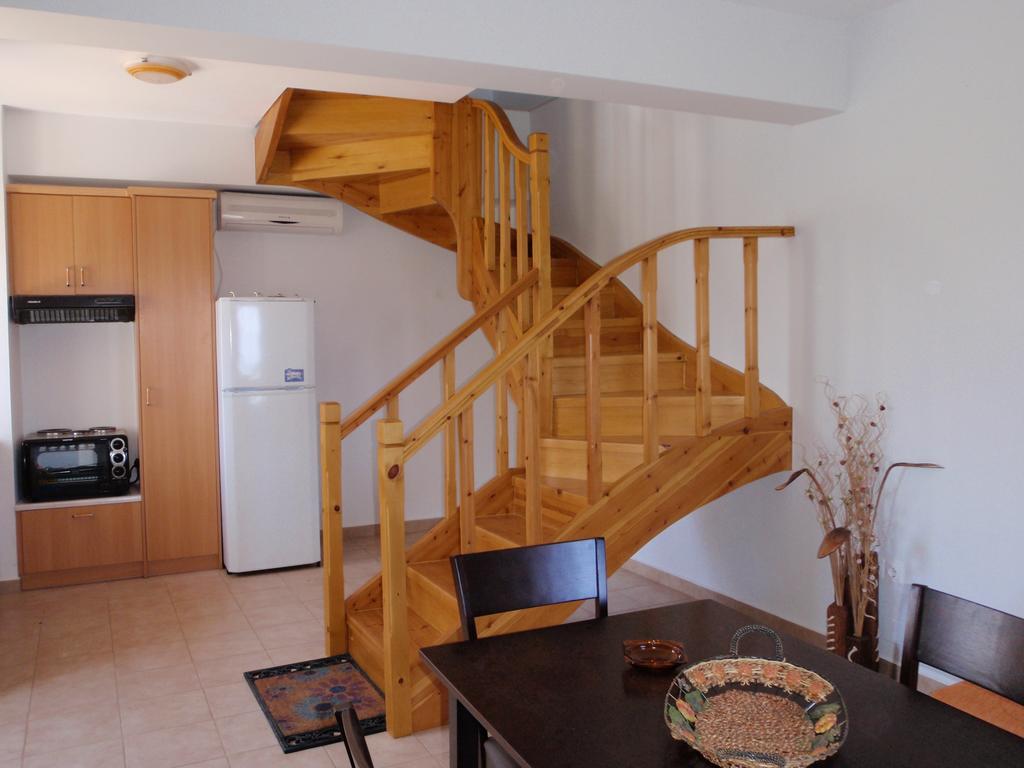 Apartamento Afroksilia Katouna Exterior foto